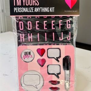 Victoria’s Secret Personalize Anything Kit NEW